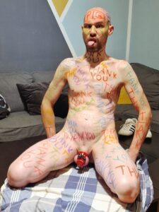 2022-10-03 22.21.07-1